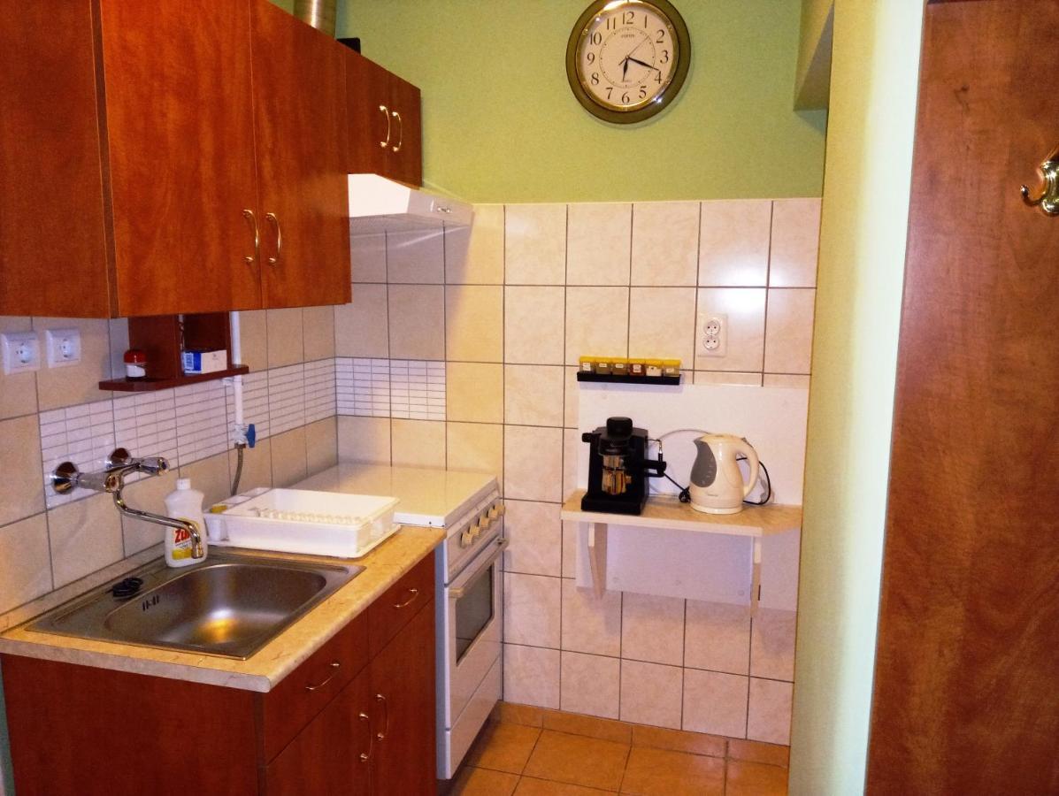 Szivarvany Apartman Гюла Екстериор снимка